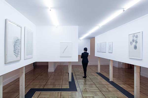 Susana Solano. Trazos Colgados 