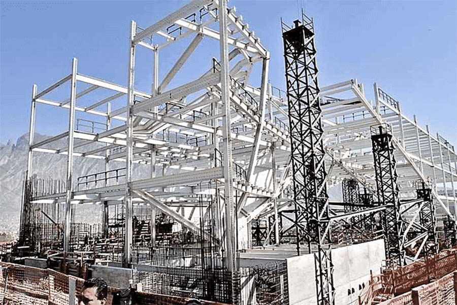 EL ESPECTÁCULO CONTRA LA CALIDAD: TADAO ANDO EN LA UNIVERSIDAD DE MONTERREY.